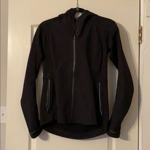 lululemon cross chill jacket size 6